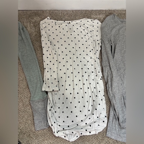 Lot of Maternity small tops blouses shirts basics comfy loungewear small - Picture 7 of 13